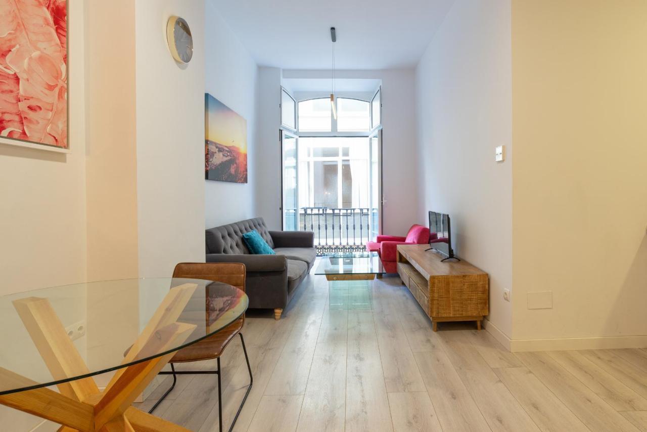 マラガUrbe10 Plaza De La Constucion Premium Loftアパートメント エクステリア 写真