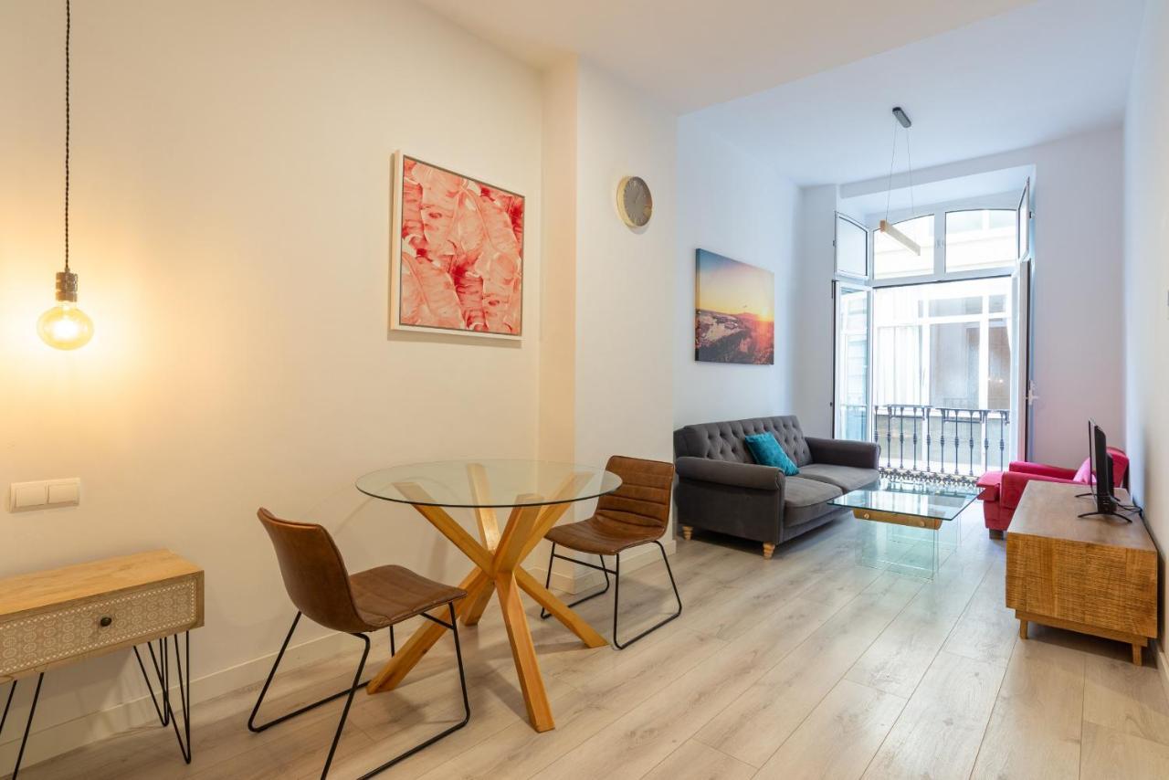 マラガUrbe10 Plaza De La Constucion Premium Loftアパートメント エクステリア 写真